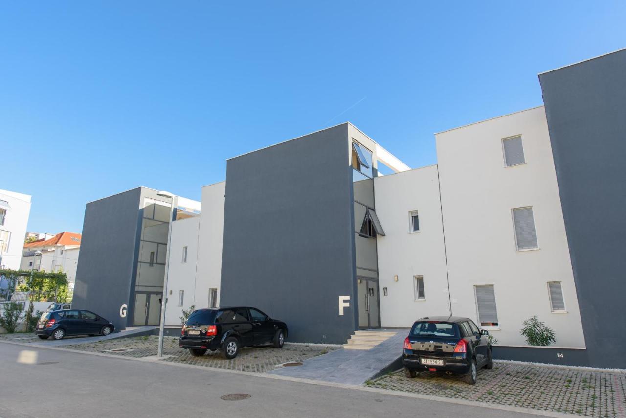 Apartment Nikolina Podstrana Exterior photo